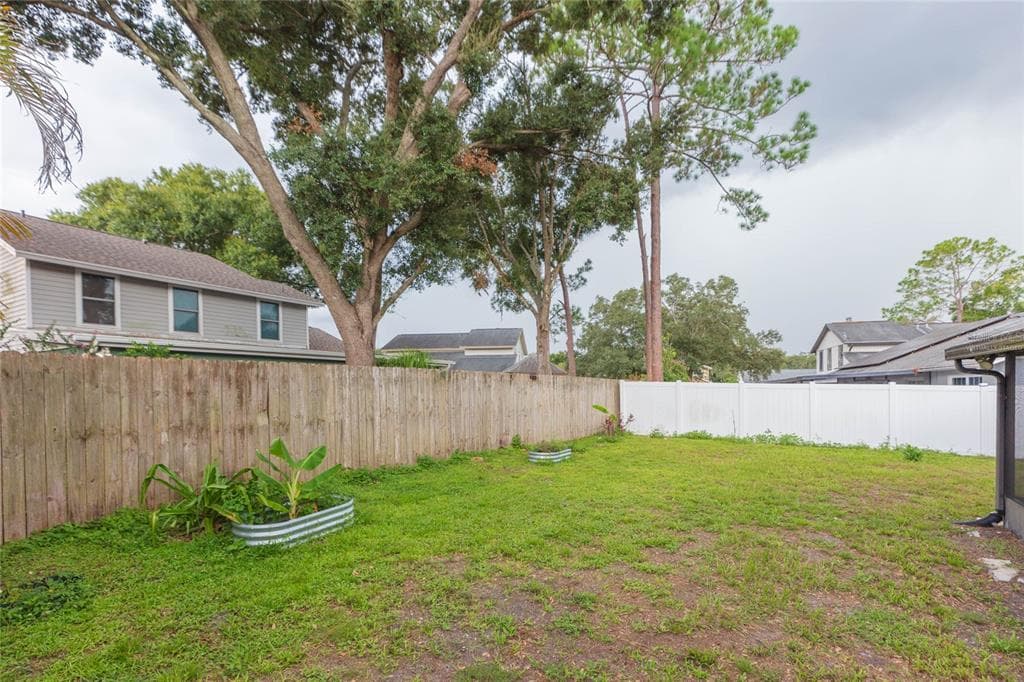 2705 LAKEVILLE DRIVE, TAMPA, FL 33618 — zdjęcie 5
