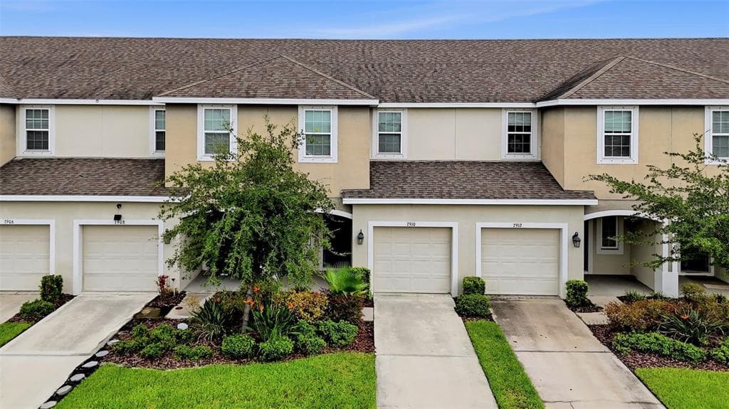 7910 EVERGREEN CREEK COURT, RIVERVIEW, FL 33578