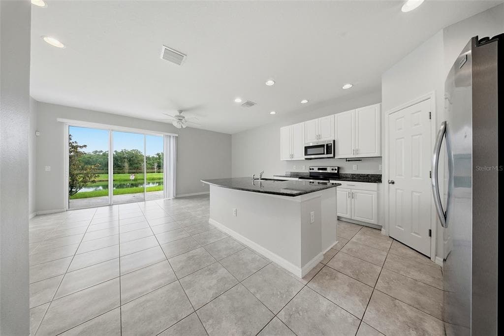 7910 EVERGREEN CREEK COURT, RIVERVIEW, FL 33578 — zdjęcie 5