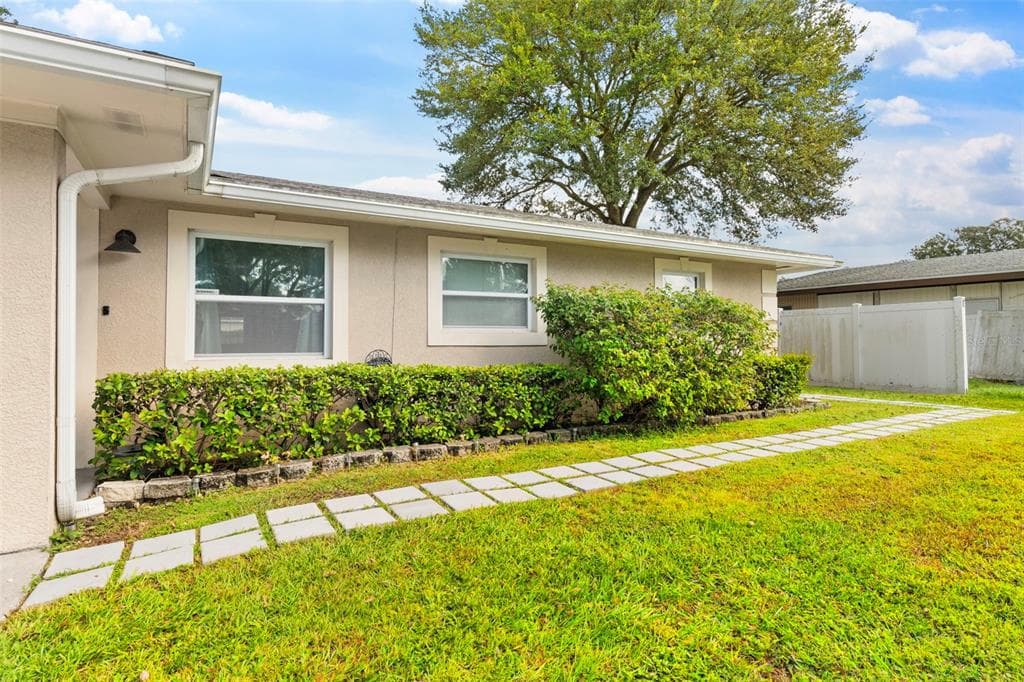 1019 SUSAN DRIVE, LAKELAND, FL 33803 — zdjęcie 2