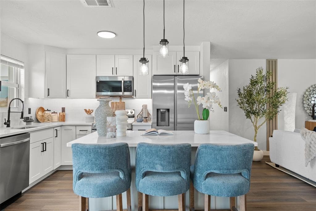 30 OAKLAND HILLS COURT, ROTONDA WEST, FL 33947 — zdjęcie 4
