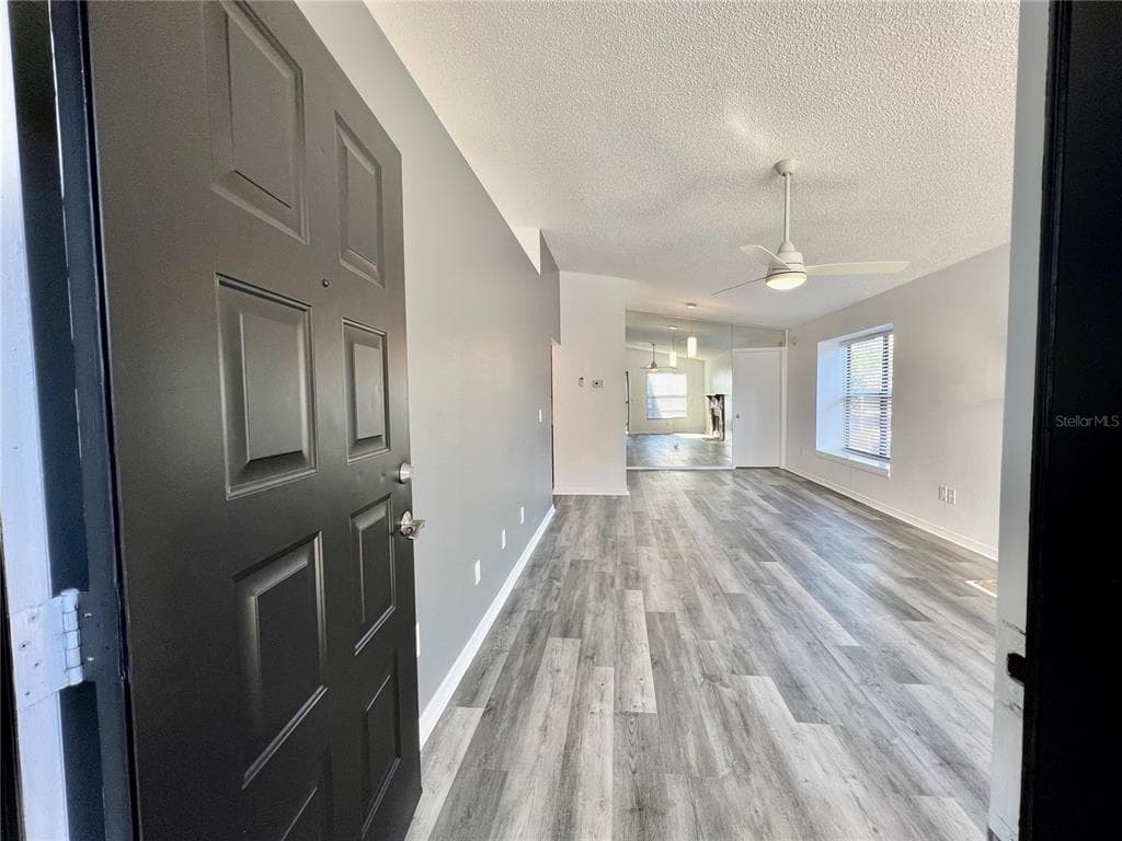 4025 ANGEL OAK COURT # 203, TAMPA, FL 33613 — zdjęcie 5