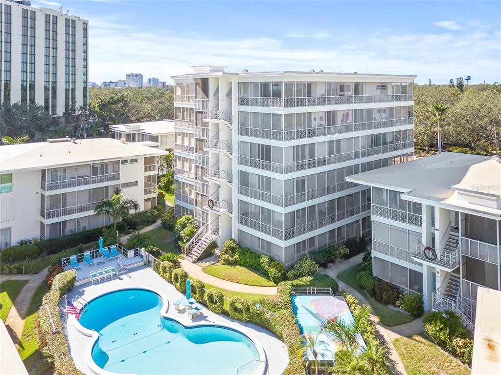1012 N SHORE DRIVE NE # 14, ST PETERSBURG, FL 33701 — zdjęcie 2