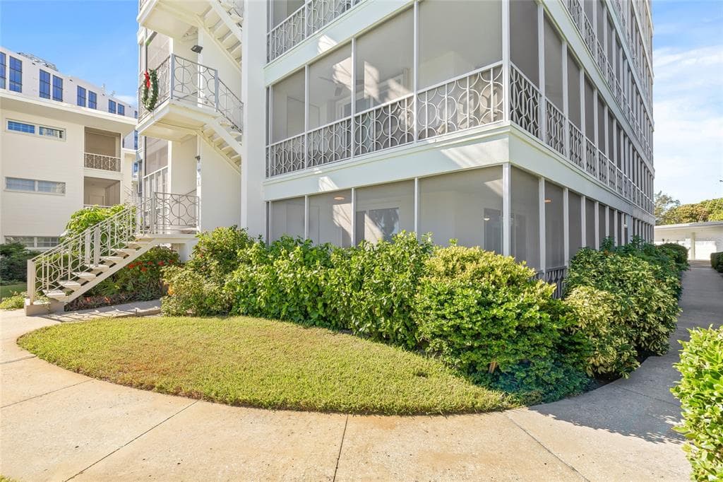 1012 N SHORE DRIVE NE # 14, ST PETERSBURG, FL 33701 — zdjęcie 3
