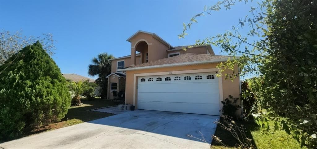 672 STERLING DRIVE, KISSIMMEE, FL 34758