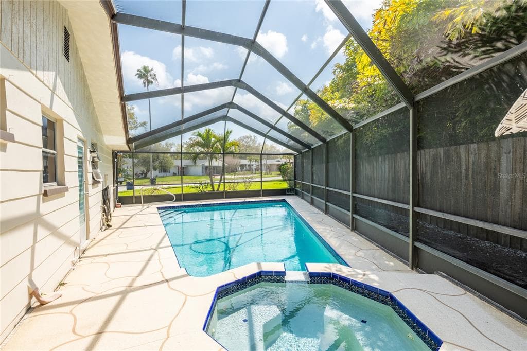 1830 OAK FOREST DRIVE S, CLEARWATER, FL 33759 — zdjęcie 3