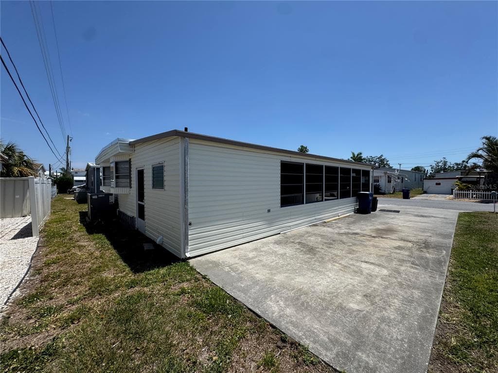 1111 49TH AVE TERRACE W, BRADENTON, FL 34207 — zdjęcie 3