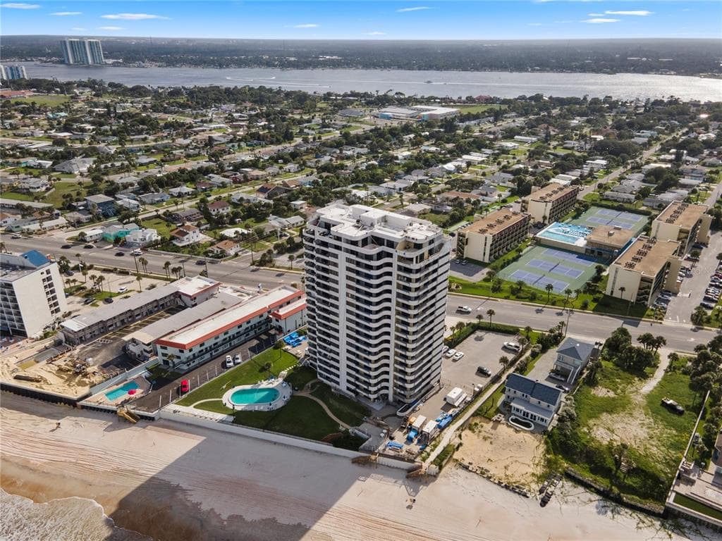 1420 N ATLANTIC AVENUE # 703, DAYTONA BEACH, FL 32118 — zdjęcie 4