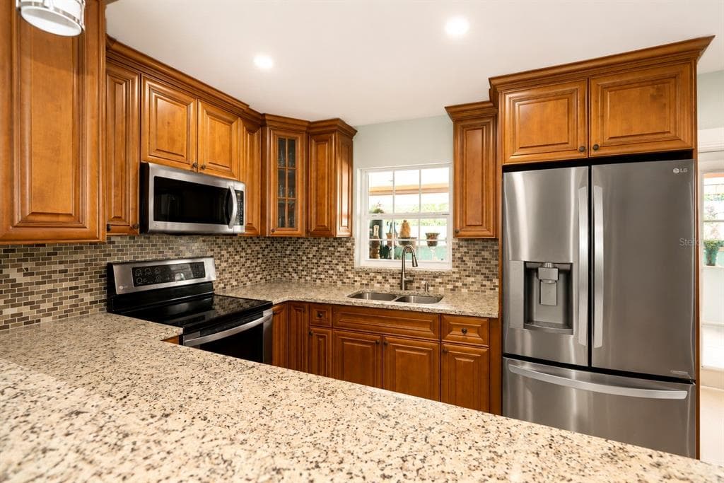 4409 W HANNA AVENUE, TAMPA, FL 33614 — zdjęcie 5
