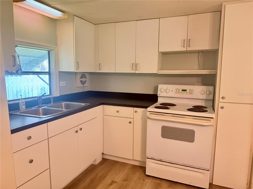 3405 FREMONT LANE, SPRING HILL, FL 34607 — zdjęcie 4