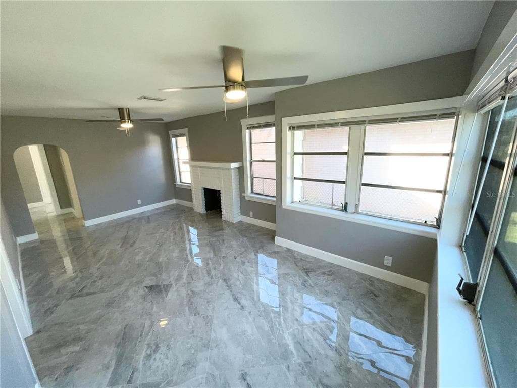 2525 37TH STREET S, ST PETERSBURG, FL 33711 — zdjęcie 5