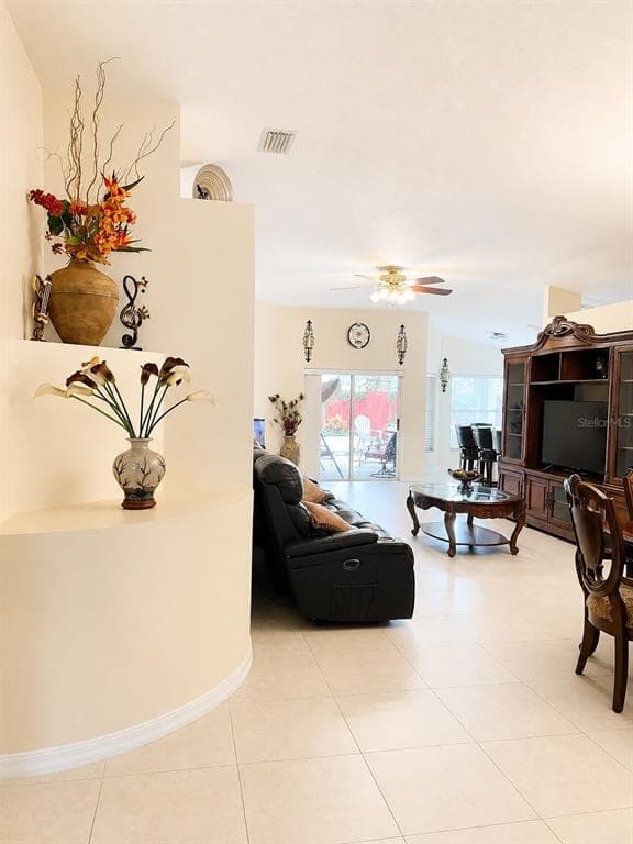 9708 WHITE BARN WAY, RIVERVIEW, FL 33569 — zdjęcie 3