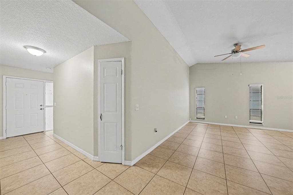 7623 BRAMBLEWOOD DRIVE, PORT RICHEY, FL 34668 — zdjęcie 2