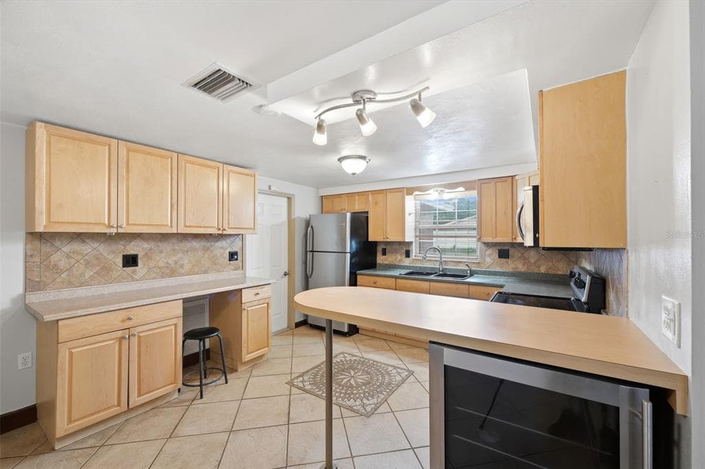 11105 ARECA DRIVE, PORT RICHEY, FL 34668 — zdjęcie 4