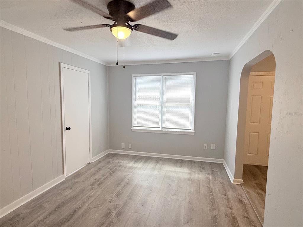 776 27TH AVENUE N, ST PETERSBURG, FL 33704 — zdjęcie 2