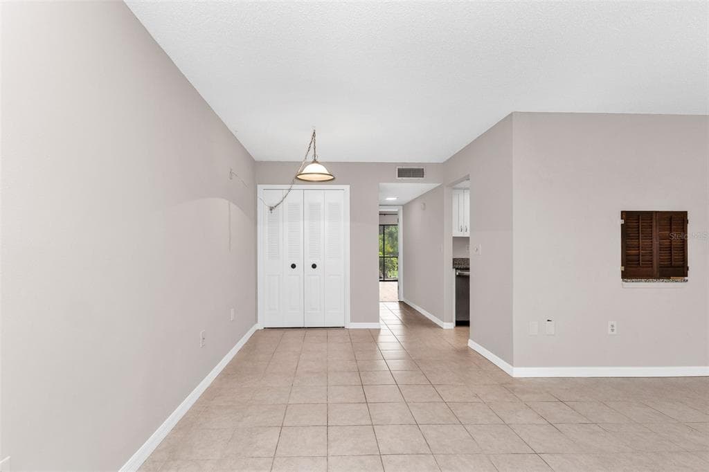 8 QUAILS RUN BOULEVARD # 4, ENGLEWOOD, FL 34223 — zdjęcie 5
