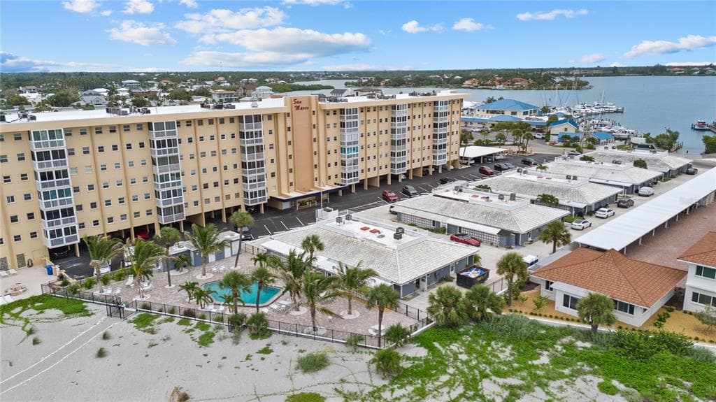 1205 TARPON CENTER DRIVE # E2, VENICE, FL 34285