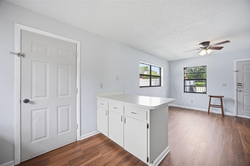 5412 N 48TH STREET, TAMPA, FL 33610 — zdjęcie 4