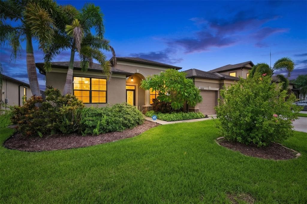 5009 JAGGED CLOUD DRIVE, WIMAUMA, FL 33598