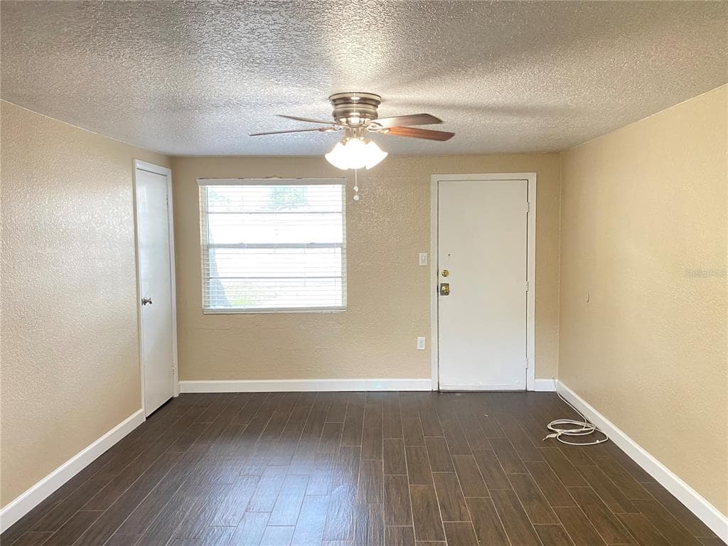 37147 MARLU LANE, DADE CITY, FL 33525 — zdjęcie 2