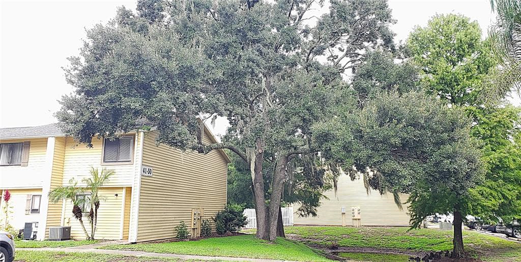 22726 GAGE LOOP # 41, LAND O LAKES, FL 34639