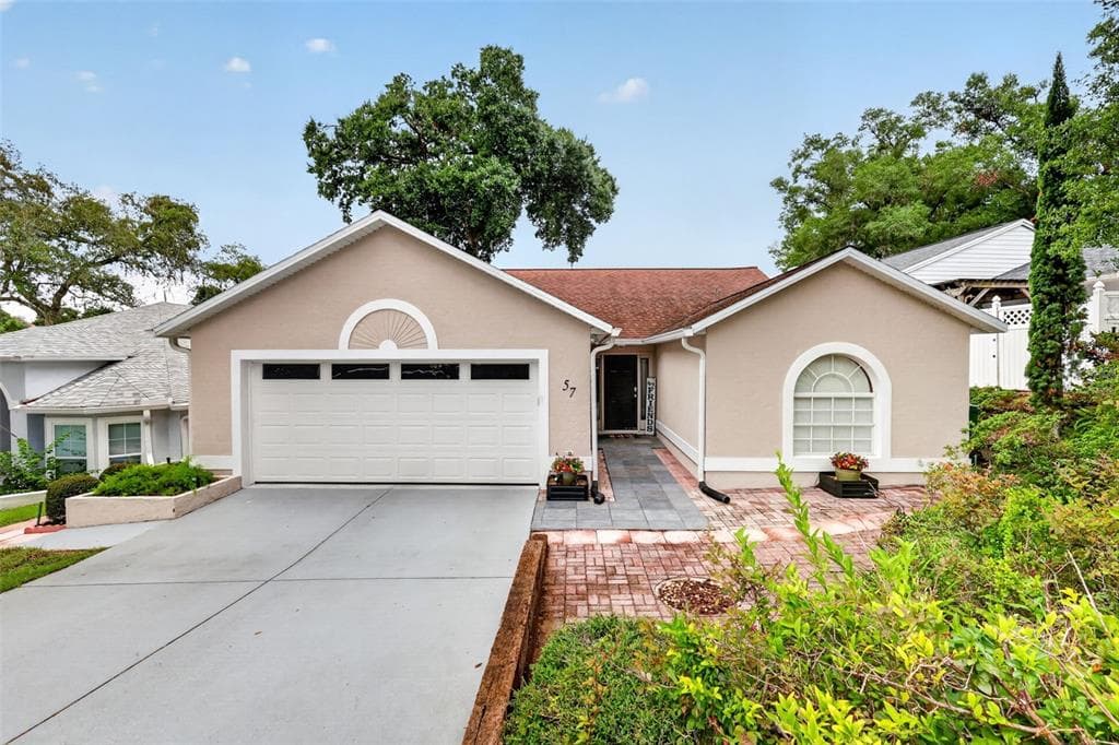 57 TOWNHILL DRIVE, EUSTIS, FL 32726