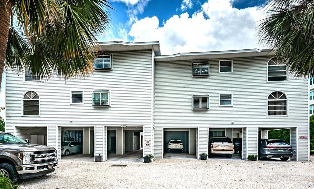 20019 GULF BOULEVARD # 9, INDIAN ROCKS BEACH, FL 33785 — zdjęcie 2