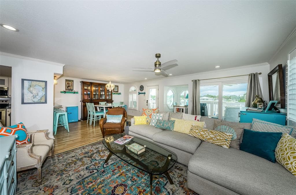 20019 GULF BOULEVARD # 9, INDIAN ROCKS BEACH, FL 33785 — zdjęcie 4