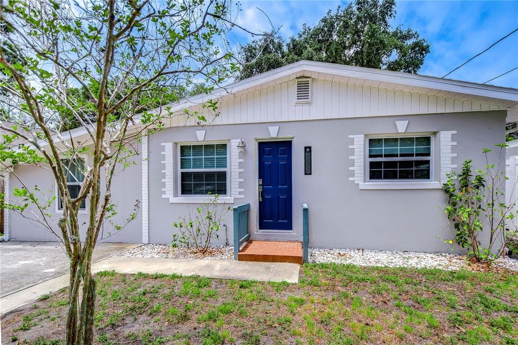 4420 67TH STREET N, ST PETERSBURG, FL 33709 — zdjęcie 2