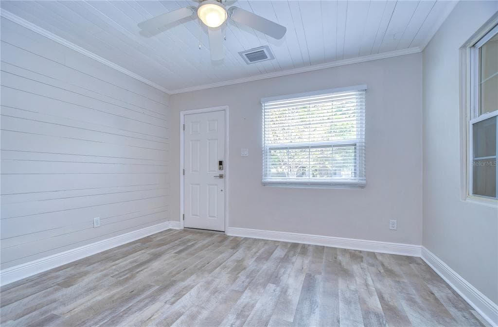 4420 67TH STREET N, ST PETERSBURG, FL 33709 — zdjęcie 4