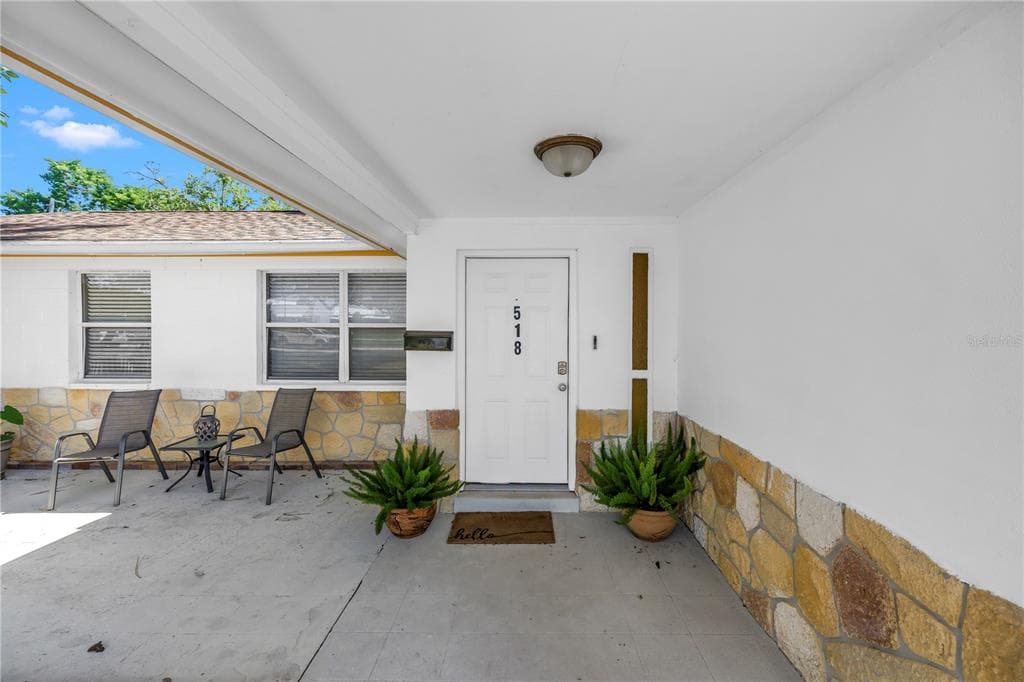 518 62ND AVENUE NE, ST PETERSBURG, FL 33702 — zdjęcie 4