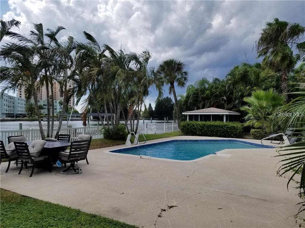 4000 BELLE VISTA DRIVE, ST PETERSBURG, FL 33706 — zdjęcie 3