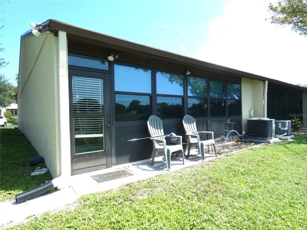 11231 DOLLAR LAKE DRIVE # 6, PORT RICHEY, FL 34668 — zdjęcie 4