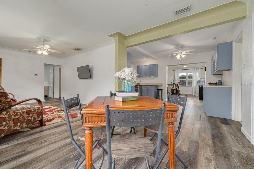 4200 29TH AVENUE N, ST PETERSBURG, FL 33713 — zdjęcie 5