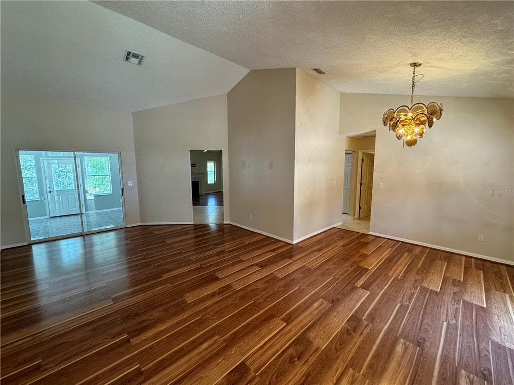 302 BLUFF PASS DRIVE, EUSTIS, FL 32726 — zdjęcie 5