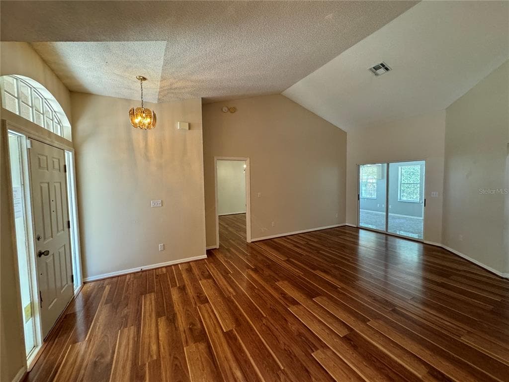 302 BLUFF PASS DRIVE, EUSTIS, FL 32726 — zdjęcie 4