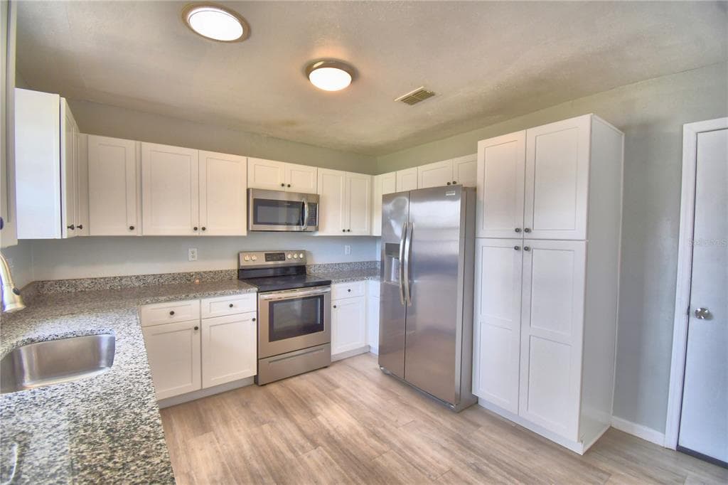 105 BYRON PLACE, WINTER HAVEN, FL 33884 — zdjęcie 4