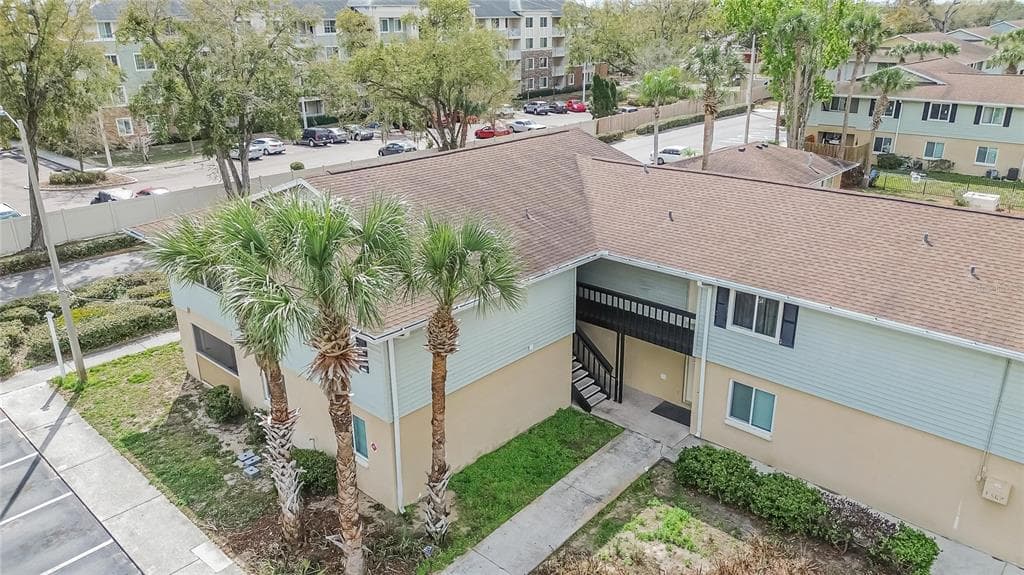 202 RED MAPLE PLACE # 202, BRANDON, FL 33510 — zdjęcie 2