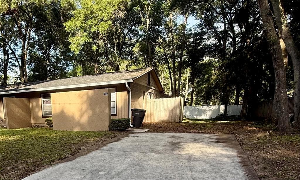 2710 NE 23RD AVENUE, OCALA, FL 34470