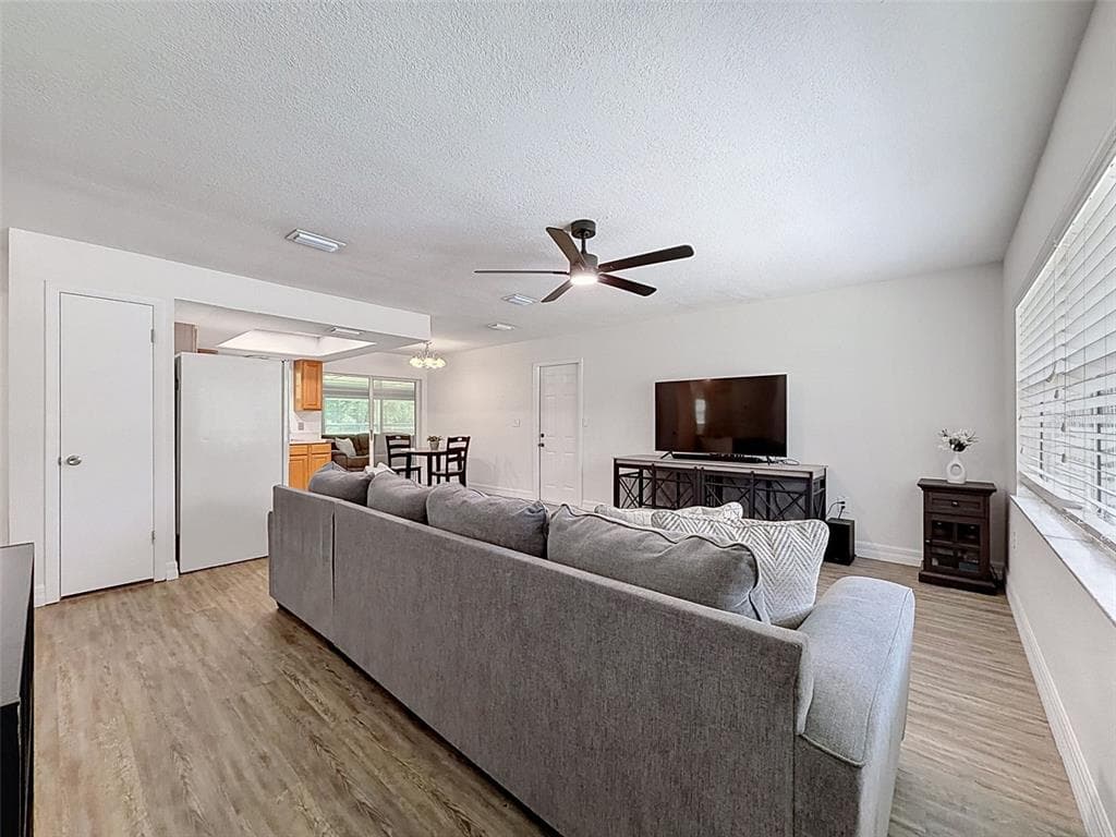 7022 W CRESTVIEW LANE, CRYSTAL RIVER, FL 34429 — zdjęcie 3