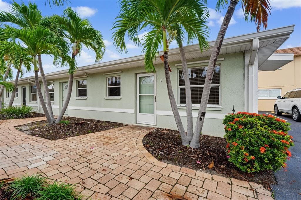 9040 BLIND PASS ROAD # A7, ST PETERSBURG, FL 33706 — zdjęcie 2
