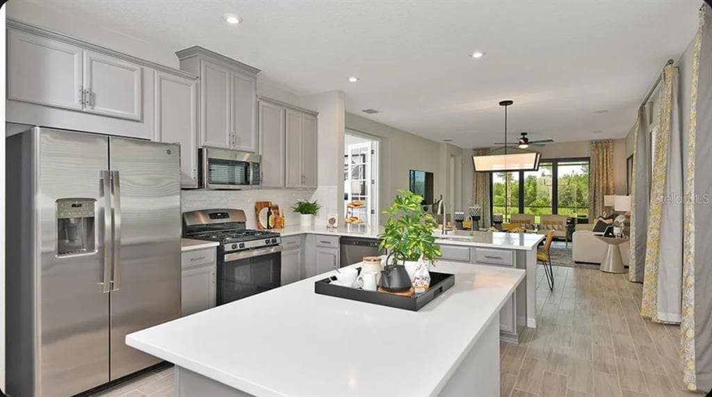 737 STEEL DRIVE, APOLLO BEACH, FL 33572 — zdjęcie 2