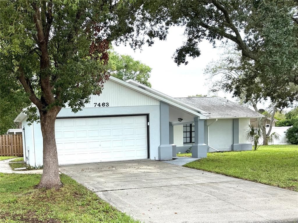 7463 PHILATELIC DRIVE, SPRING HILL, FL 34606