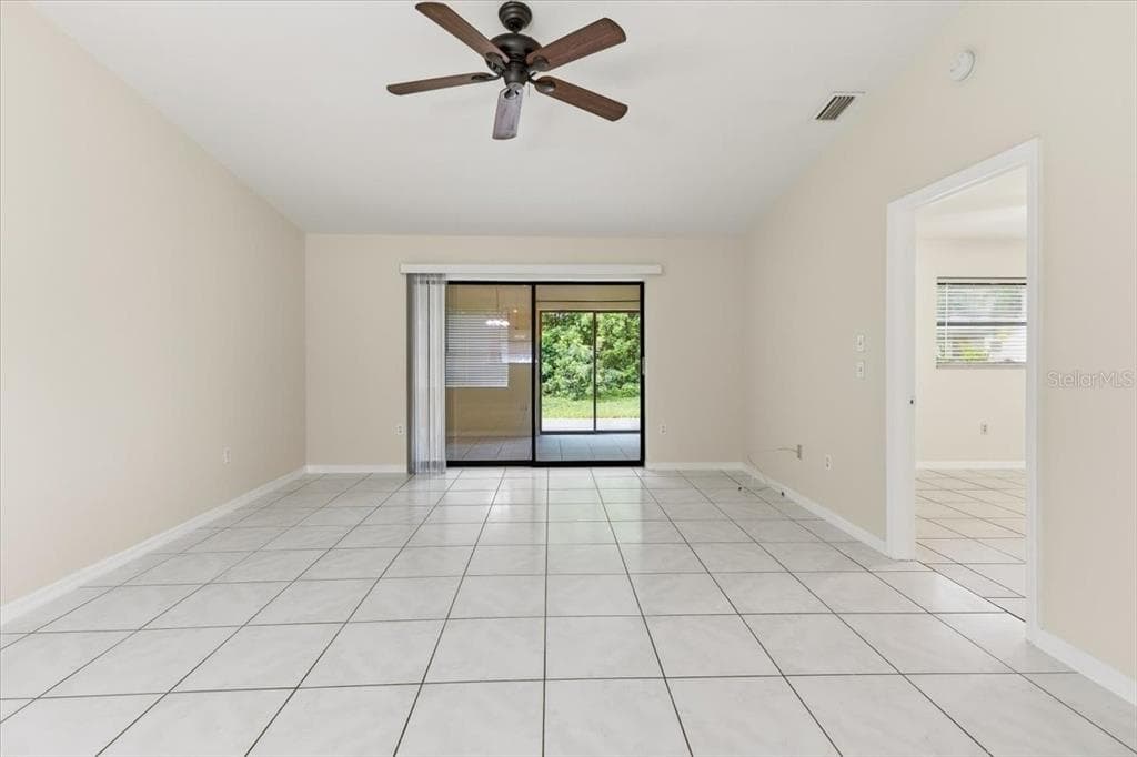 10507 PENDLETON AVENUE # B, ENGLEWOOD, FL 34224 — zdjęcie 5