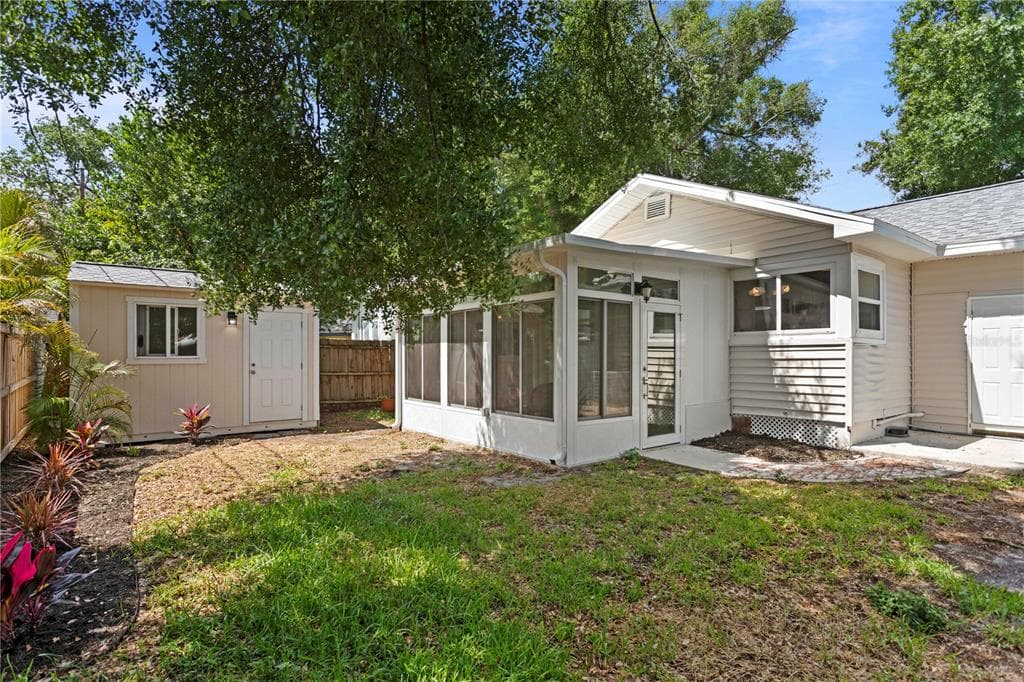 1175 HIGHLAND COURT N, ST PETERSBURG, FL 33701 — zdjęcie 4