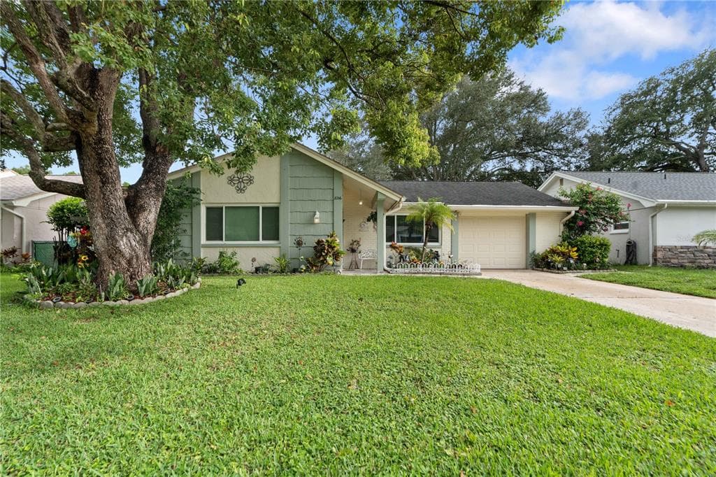 8216 CAVALRY DRIVE, HUDSON, FL 34667