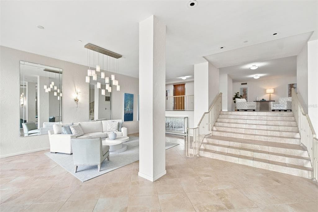 707 S GULFSTREAM AVENUE # 207, SARASOTA, FL 34236 — zdjęcie 3