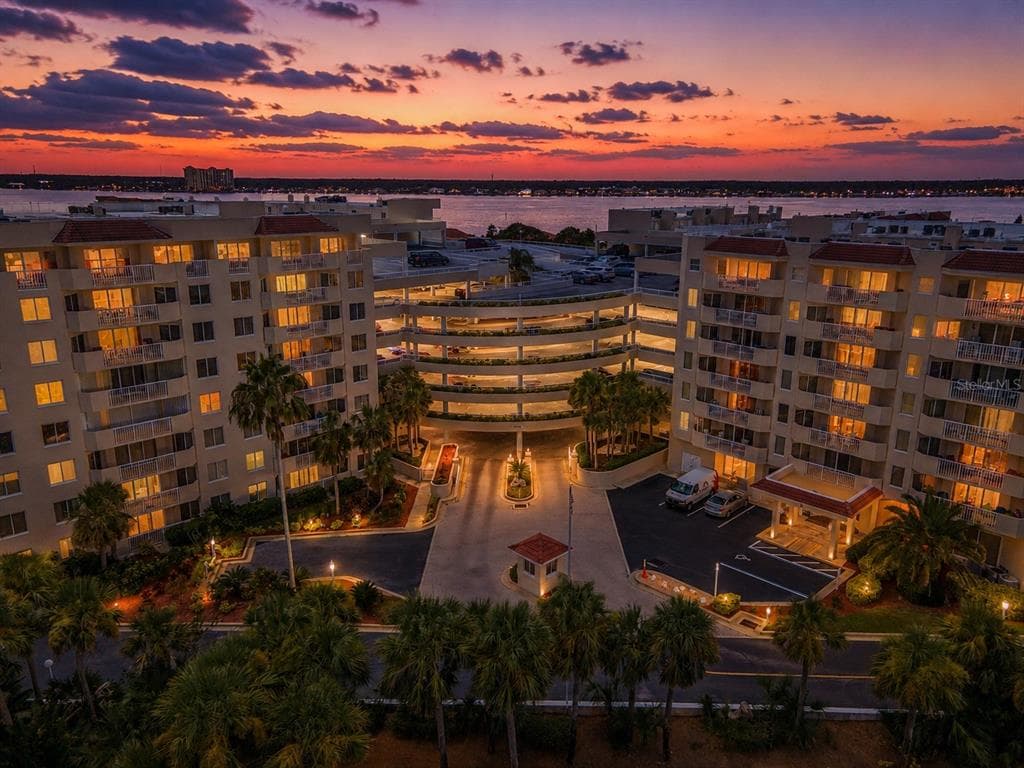 3 OCEANS BOULEVARD W # 2D4, DAYTONA BEACH, FL 32118 — zdjęcie 2