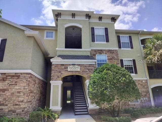 10205 COURTNEY PALMS BOULEVARD # 101, TAMPA, FL 33619