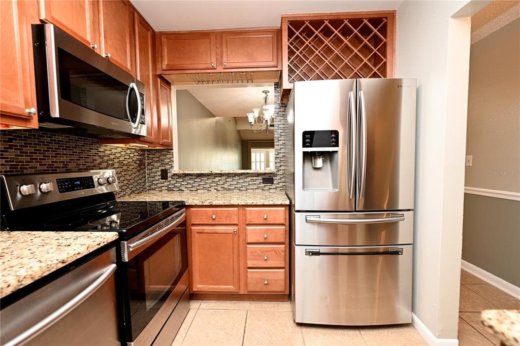 2025 SYLVESTER ROAD # P3, LAKELAND, FL 33803 — zdjęcie 5